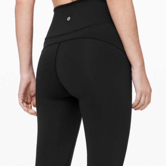 Lululemon In Movement tight - Picture 2 of 4